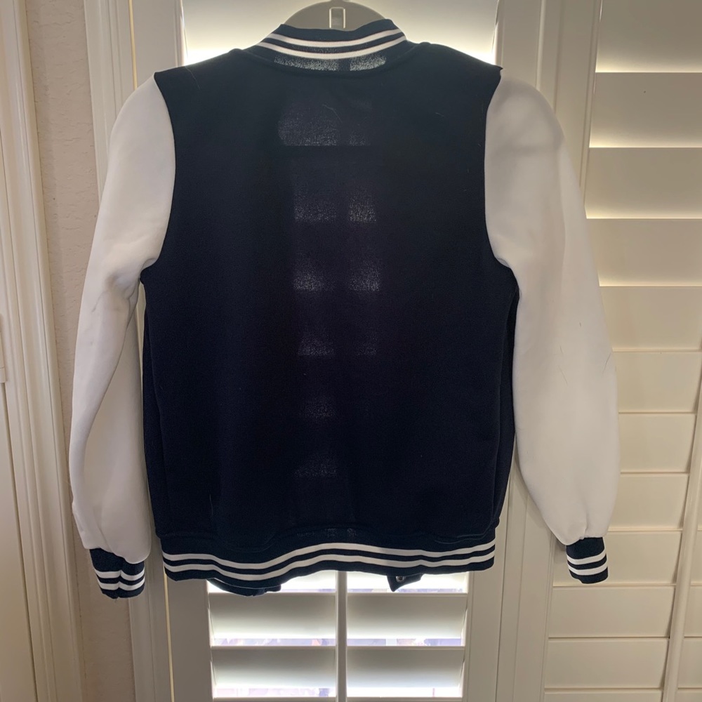 Jacket - Picture 2 of 3